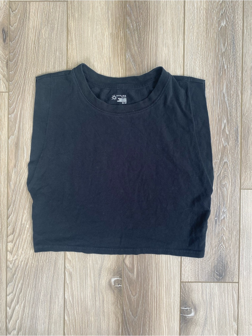 Offline by Aerie Black Loose Fit Cropped Muscle Tee Size XS